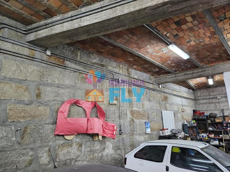 Foto a9419d1c-ea46-4fdc-a2c0-d208160cad0c. Locale commerciale in Ventiun Ourense