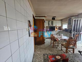 Casa a San Cibrao das Viñas