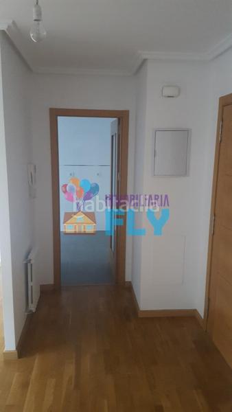 Foto 5618eacf-22d6-4742-8189-a50a043998a7. Appartement mit heizung parking in A Carballeira Ourense