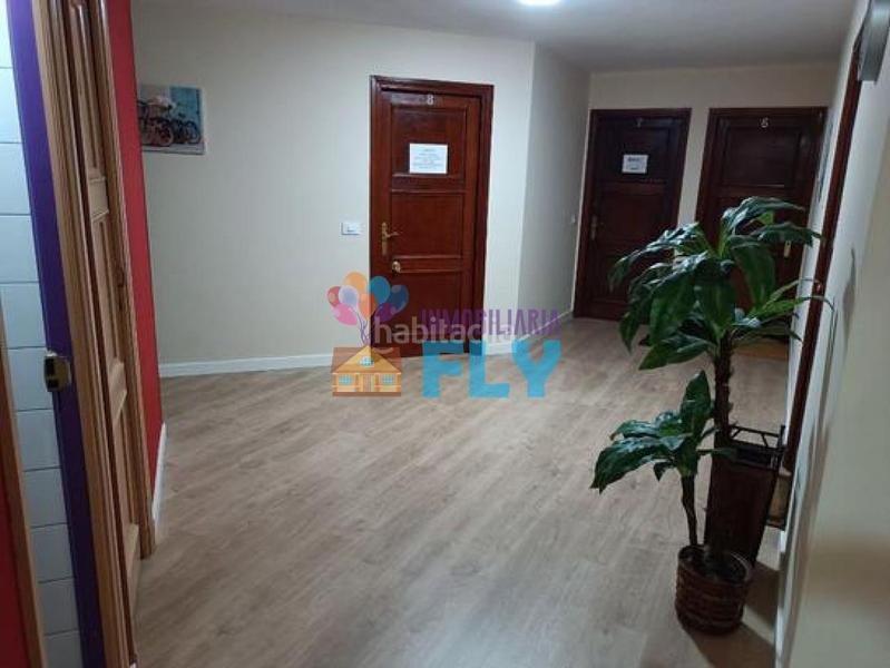 Foto 65287d05-23fb-4fc4-a6a4-ddb145fceb51. Rent office space with heating in Fátima Vigo