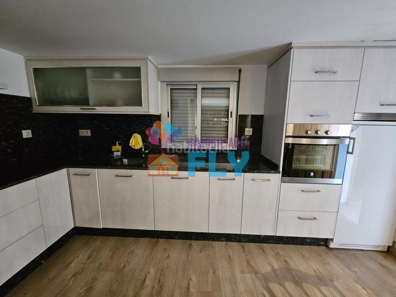 Foto f370edfc-c39d-491c-97c9-9f7a35bcf950. Casa en Vilamarín