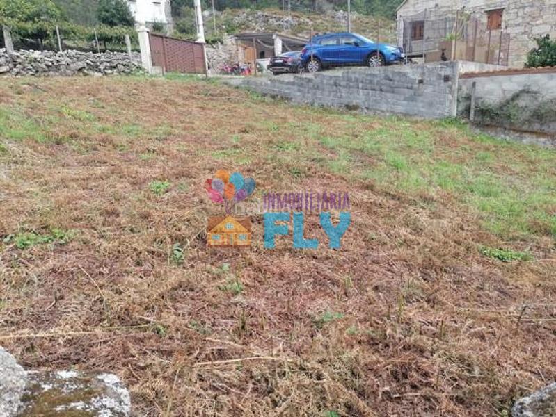 Foto a1c27ecd-a930-48f2-ae76-0d7e2a091bd9. Terreno residenziale in Cabral - Candeán Vigo