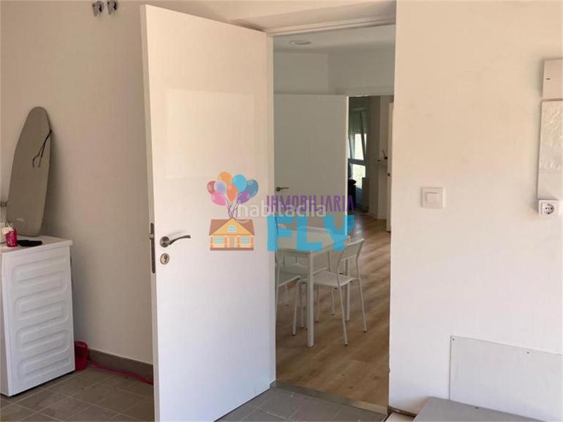 Foto 1b123da1-ca18-4311-8436-968c0562a9eb. Casa adosada en Aldán Cangas