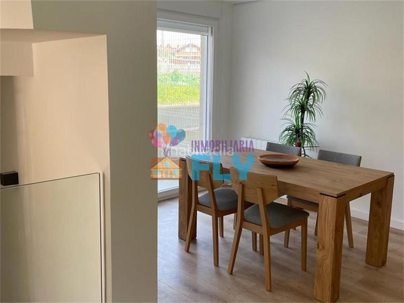 Foto bea744de-b0e8-45e4-859d-a5f451ac880a. Casa adosada en Aldán Cangas