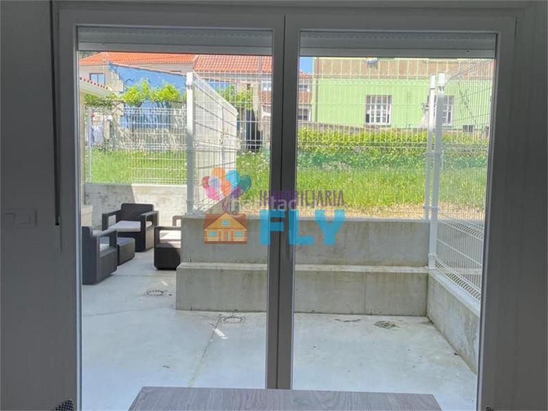 Foto 49a61302-566e-49e9-b91e-b728dbbdcd24. Casa adossada amb calefacció a Aldán Cangas