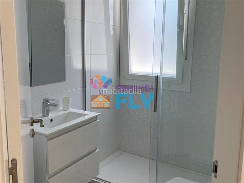 Foto 019138d6-4abb-4391-b0b0-a8013d9b2b2f. Maison jumelée avec chauffage dans Aldán Cangas