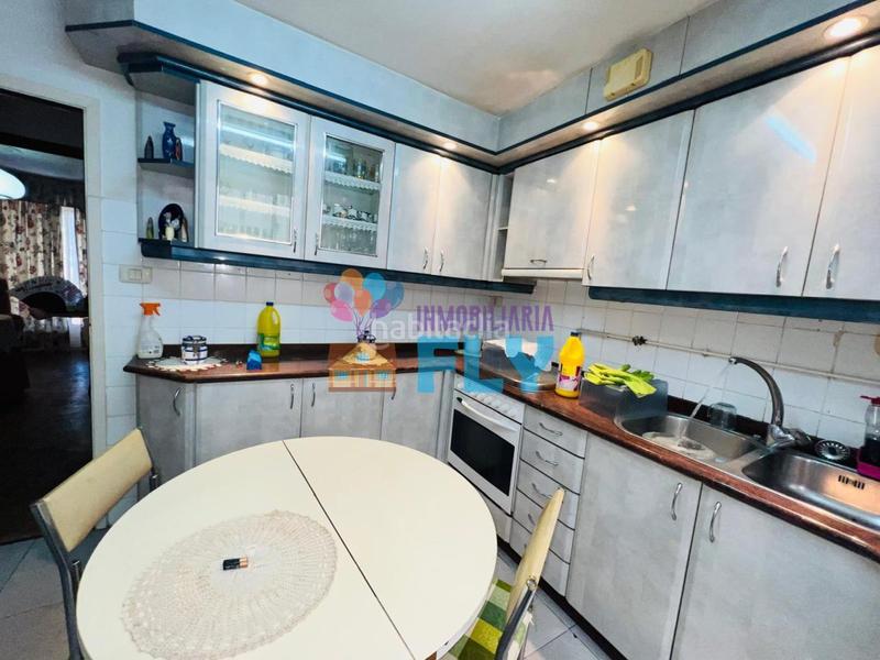 Foto f6a6a554-d9ef-4f2c-9293-3e0900e9da09. Appartement avec chauffage dans A Carballeira Ourense