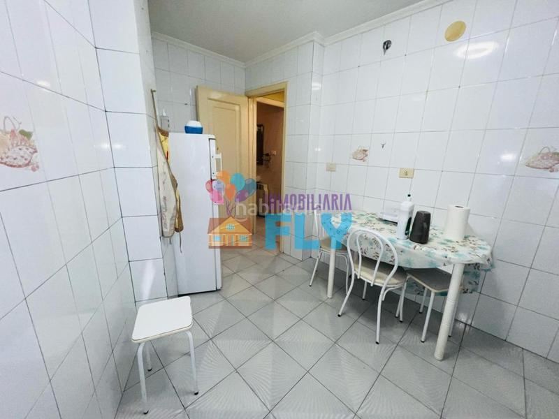 Foto 763145fd-66c8-4ec8-9640-56ef0381c70c. Lloguer apartament amb calefacció a Universidad Ourense