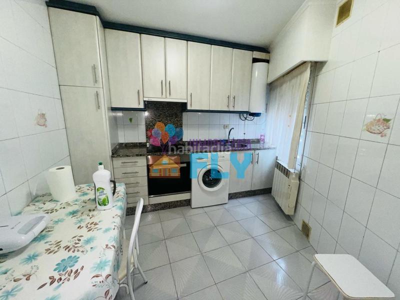 Foto a0cb77f9-5790-40dc-b99f-331ebc825881. Lloguer apartament amb calefacció a Universidad Ourense
