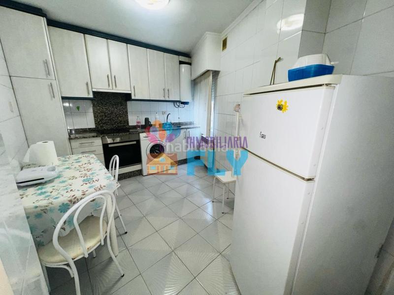 Foto 08c625bb-cf6e-497f-980b-47dcbd8d51f0. Location appartement avec chauffage dans Universidad Ourense