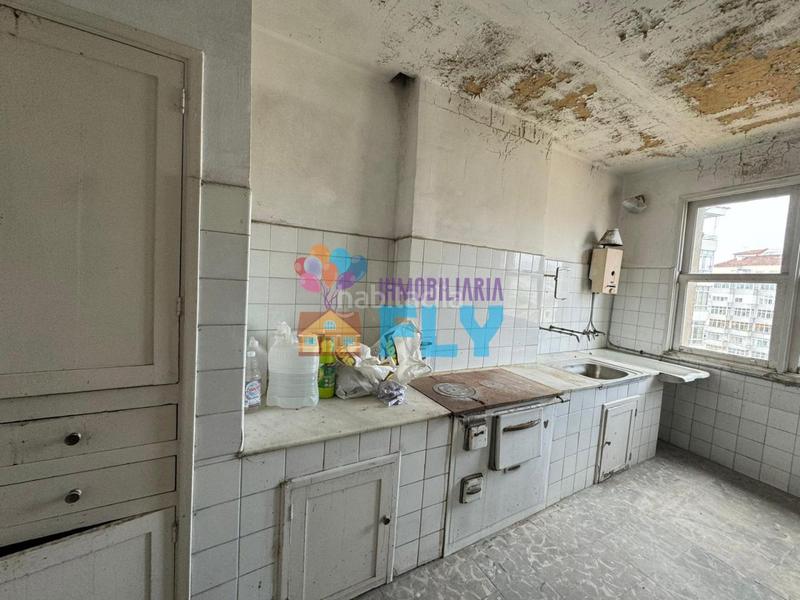 Foto 1a52651a-c1dc-4bd5-a345-5ca506c401a5. Edifici a Ventiun Ourense