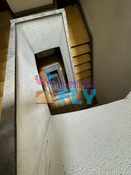 Foto ef37e898-6f9c-418a-a4ef-cfa9467819b0. Edifici a Ventiun Ourense