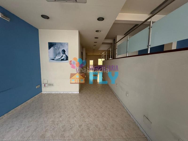 Foto a51e3afa-31d9-4b10-ab81-1f657c2a244c. Alquiler local comercial en Plaza de la industria Vigo