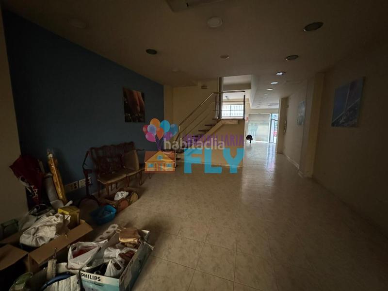 Foto e13a77ee-5be6-4781-8e14-164e4564e36d. Alquiler local comercial en Plaza de la industria Vigo