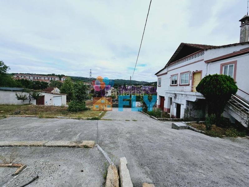 Foto 0cabd696-9ac0-45a1-9a35-f93961ee5f14. Chalet en San Cibrao das Viñas