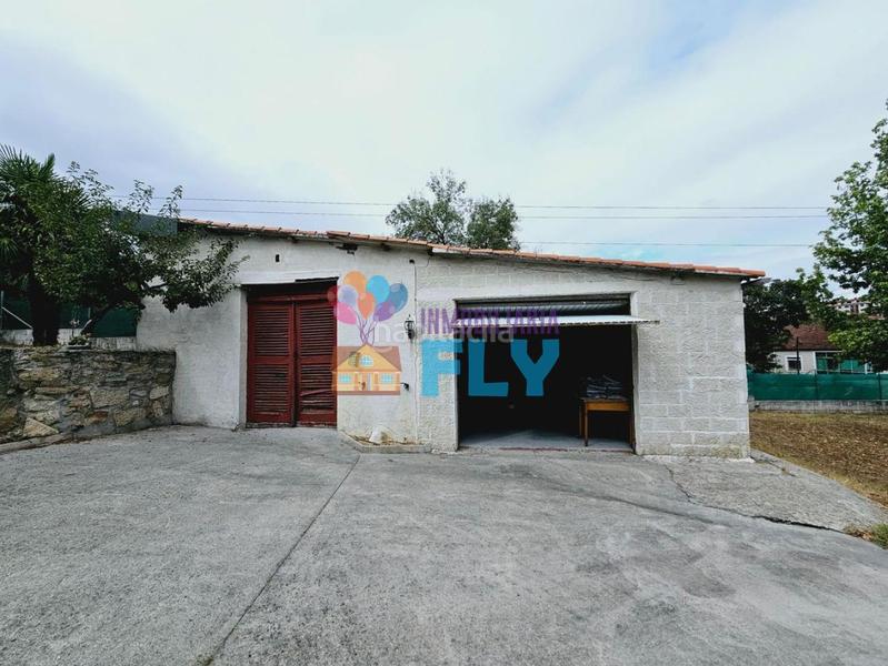 Foto d2aab2fc-b895-4e13-9355-54b44fef0c73. Chalet en San Cibrao das Viñas