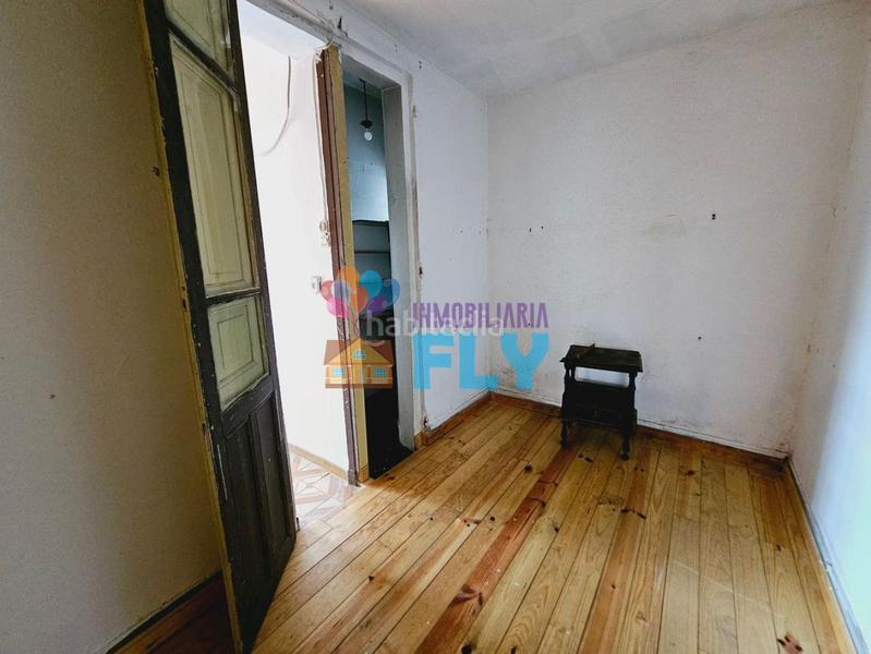 Foto ef90c162-af11-4701-a621-c8d78196aaa4. Chalet en San Cibrao das Viñas