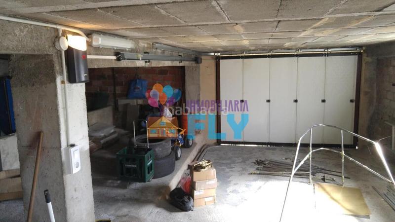 Foto 3b909e1d-02ce-41c2-b76c-2f94eb251903. Chalet mit heizung parking in Zona Fernández Labreda Pontevedra