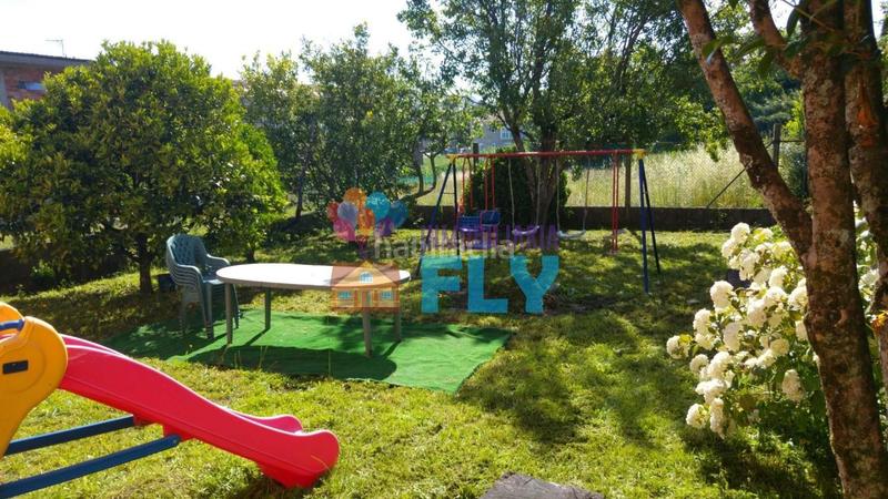 Foto f6cc7e69-3ad3-4a87-b84a-a79cc15dc1a6. Chalet mit heizung parking in Zona Fernández Labreda Pontevedra