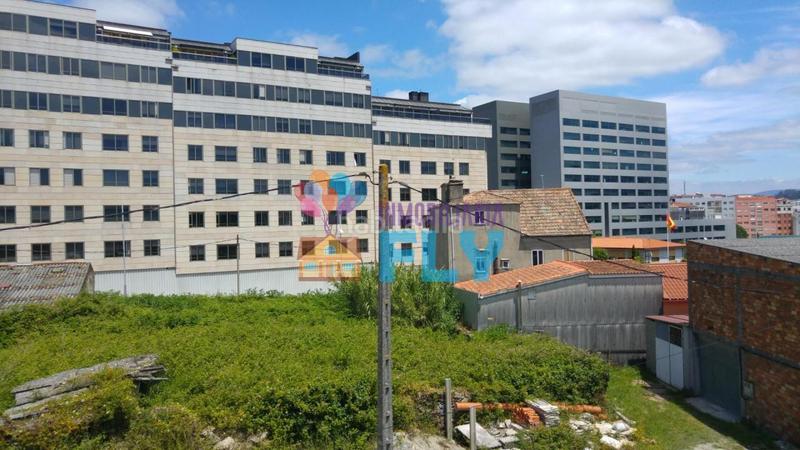 Foto bbb65bdd-39c9-4c43-8a52-189933a4ec64. Chalet avec chauffage parking dans Zona Fernández Labreda Pontevedra