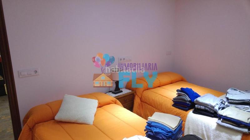 Foto c0a630c4-b538-42af-9d27-85732eb22c69. Chalet avec chauffage parking dans Zona Fernández Labreda Pontevedra