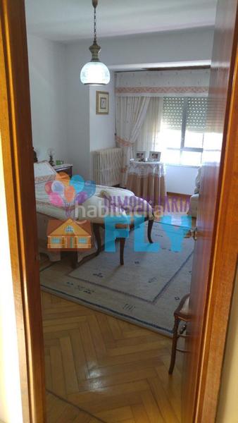 Foto 640748b2-1af5-43d5-8da8-672c253ebf96. Chalet en Zona Fernández Labreda Pontevedra