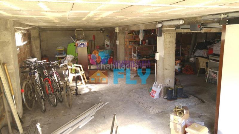 Foto 3f9f44c6-0ae8-4bb4-a527-dfc4ac9a5228. Chalet con riscaldamento parcheggio in Zona Fernández Labreda Pontevedra