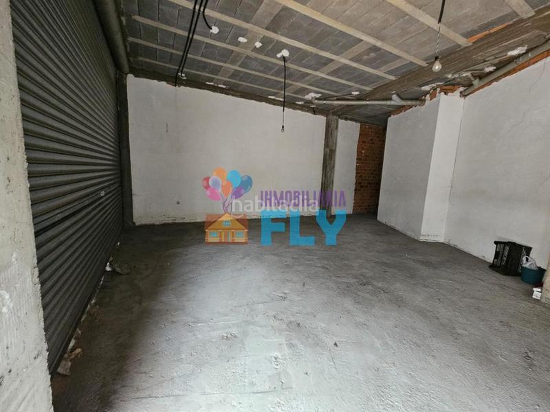 Foto 89a36c2b-e7a3-4afd-8c43-aad78fab90a1. Local comercial a Ventiun Ourense
