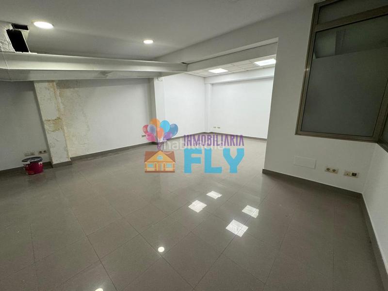 Foto 82db9f22-e6b3-48d0-84b8-37fa5a9dd19c. Rent office space in Camelias - Pi y Margall Vigo