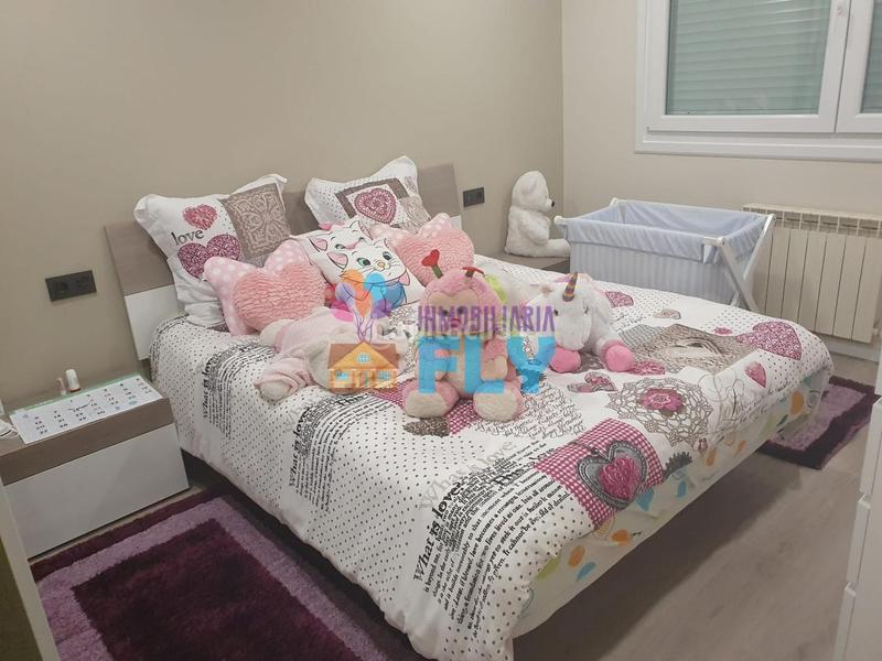 Foto 16829757-b040-459e-a773-2a6433cd13da. Appartamento con riscaldamento parcheggio in Berbés - Peritos Vigo