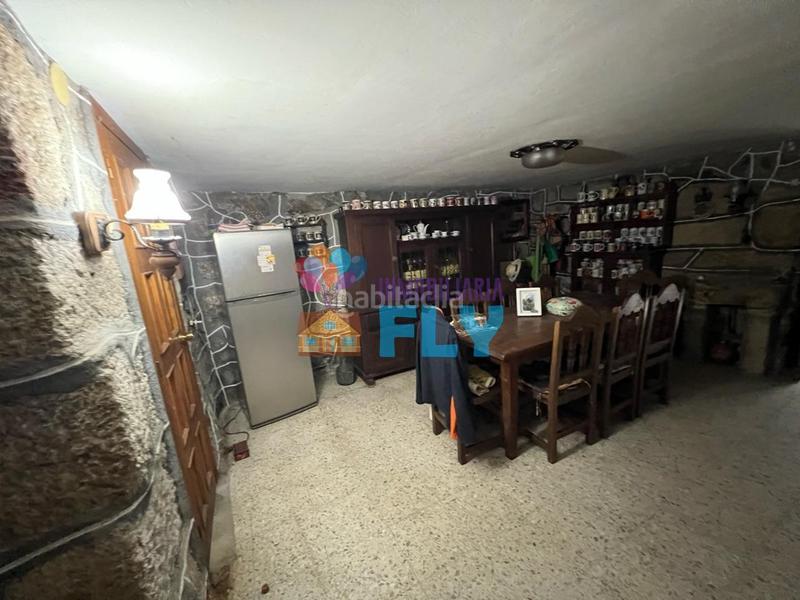 Foto ada8ff5a-4e2c-46d8-8847-ea6325243124. Casa en Ventiun Ourense