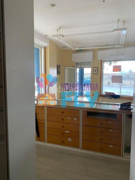 Foto 2dd86dd1-ab0b-4b76-a6ea-e3be423664be. Local comercial a Coia Vigo