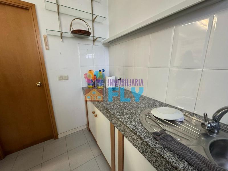 Foto 81f9c662-8f1e-4e52-8576-e06291f5ceee. Local comercial a Coia Vigo