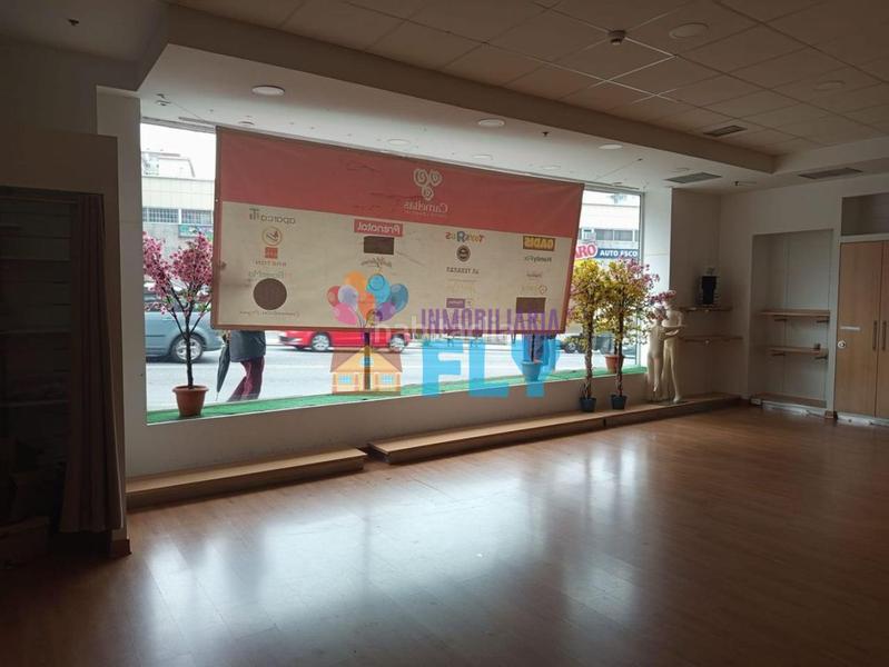 Foto 54d0f6a0-8ce5-412a-a60c-de1f8d2bdc16. Local comercial en As Travesas - Balaidos Vigo