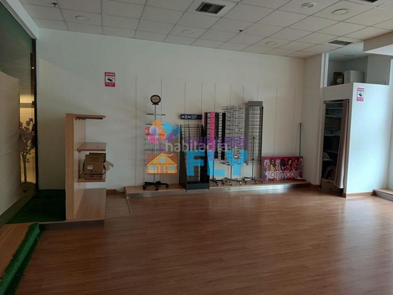 Foto 95fdbc95-cd6a-47d1-8725-62cc13c522e0. Local comercial en As Travesas - Balaidos Vigo