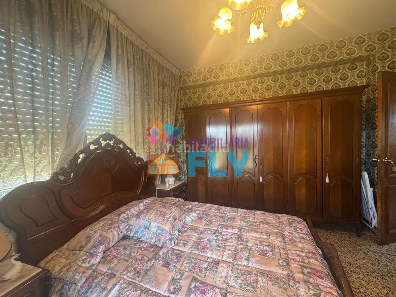 Foto 3e57720d-a520-41b7-a5e5-d1a2343f3f1c. Casa con riscaldamento parcheggio in San Rosendo Ourense