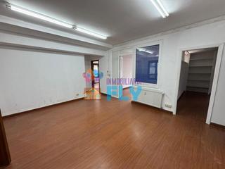 Büro in Garcia Barbón