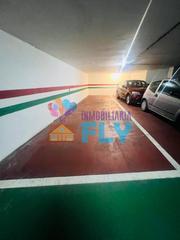 Miete Autoparkplatz in Centro