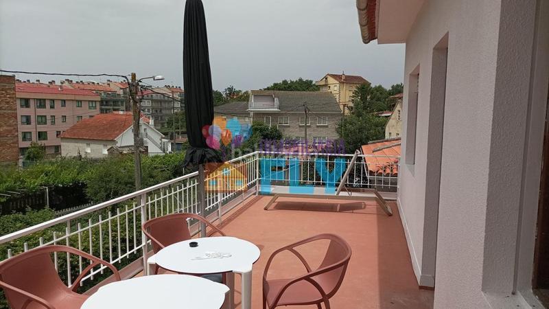 Foto 0f488a5a-1e68-4bf0-b3b3-60d651865457. Xalet amb calefacció a Sanxenxo pueblo Sanxenxo