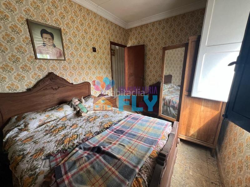 Foto 015c0ba1-a902-4616-8799-be41db93ba84. Chalet en As Lagoas Ourense