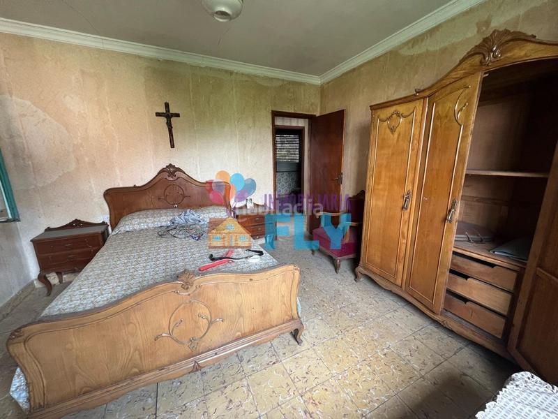 Foto 6d6a1b14-54c4-4d4b-b708-4c7987ce2a68. Chalet en As Lagoas Ourense