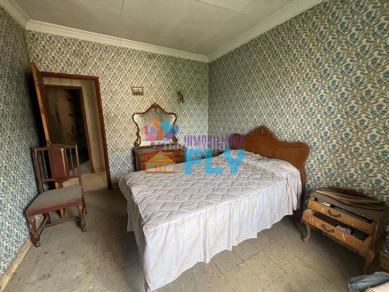 Foto f934e006-470f-4ac7-8f57-70abe75c170a. Chalet en As Lagoas Ourense