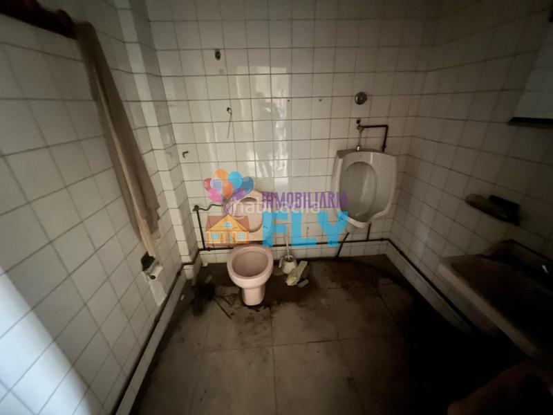 Foto 3ade67f6-336b-4bb4-a0c2-d4515d1b95e5. Local comercial en Centro Ourense