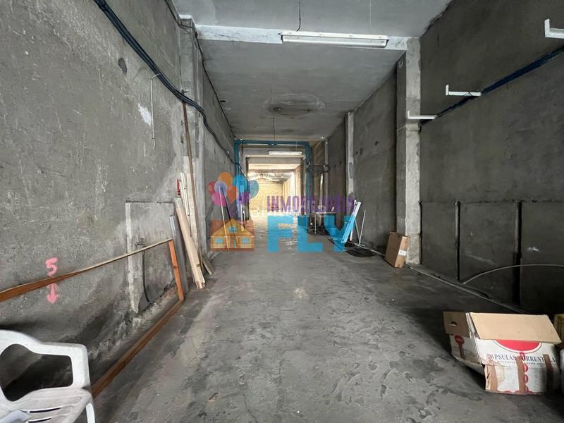 Foto 5076ad68-b5b6-4001-a7e7-b315843eb2c3. Locale commerciale in Centro Ourense