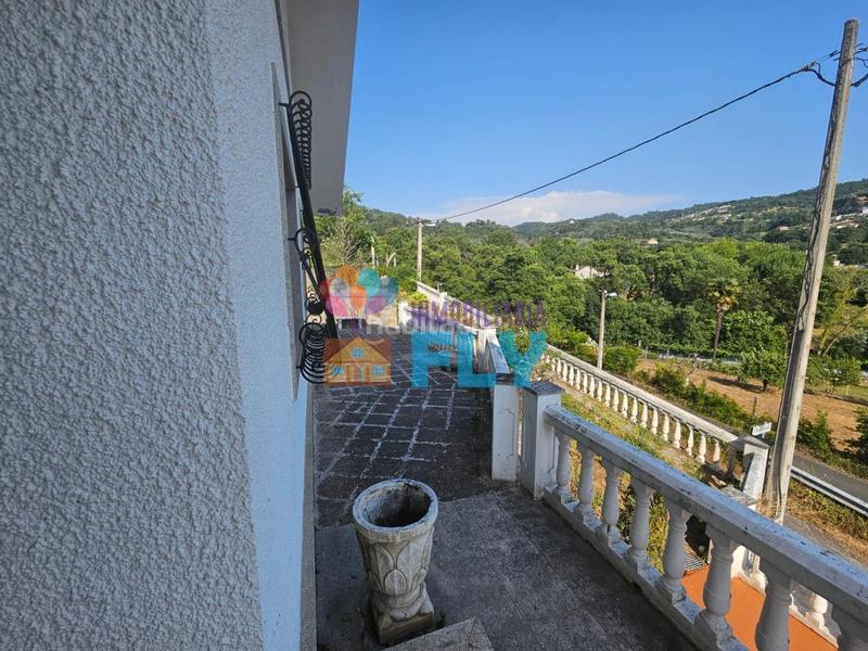 Foto 46f90c78-d3a1-42c8-9b5b-7fca0738f97c. Chalet en As Lagoas Ourense
