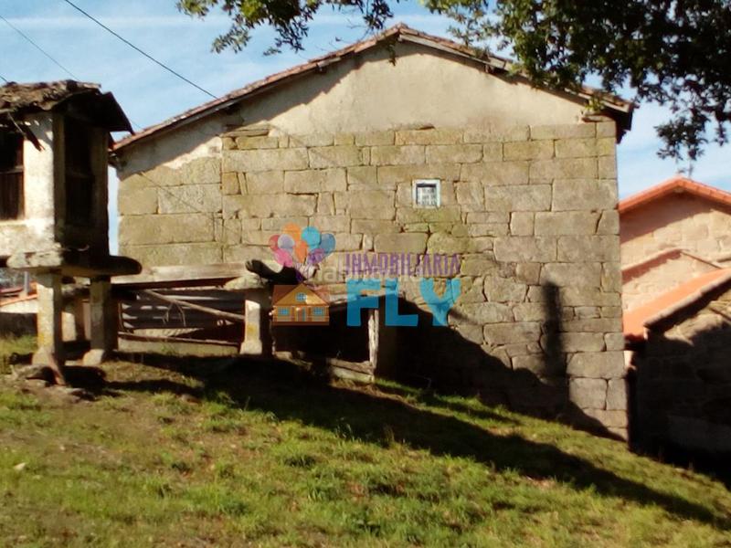 Foto 771ee836-78c5-4550-b141-41f72ca4dd66. Casa amb calefacció a Amoeiro