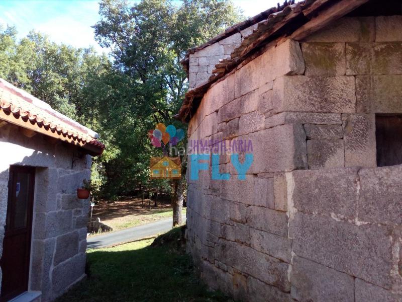 Foto b559c0e5-c7db-4be3-94aa-a1652b55adca. Casa amb calefacció a Amoeiro
