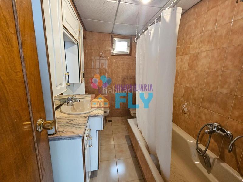 Foto 511ab7ec-2e6e-4b5a-952b-70158d00902e. Location duplex avec chauffage dans Universidad Ourense