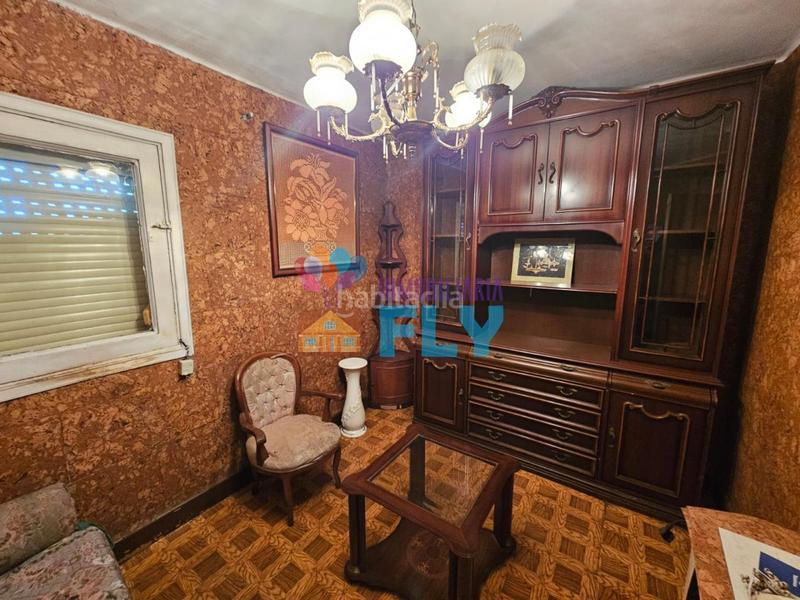 Foto aba497c1-fa77-4672-8e1c-356837858658. Flat with heating in Ventiun Ourense