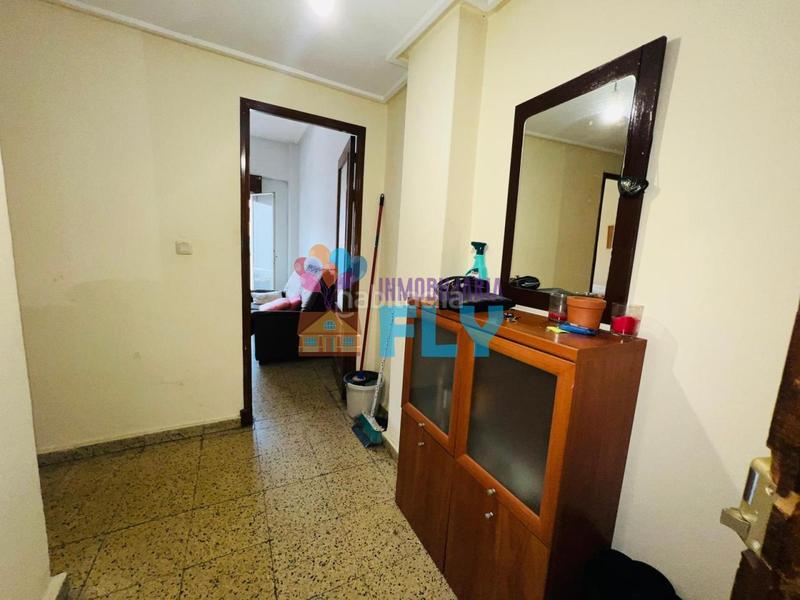 Foto 880fc7a6-99cd-41e5-9b38-7c85f5489fc7. Piso en Universidad Ourense